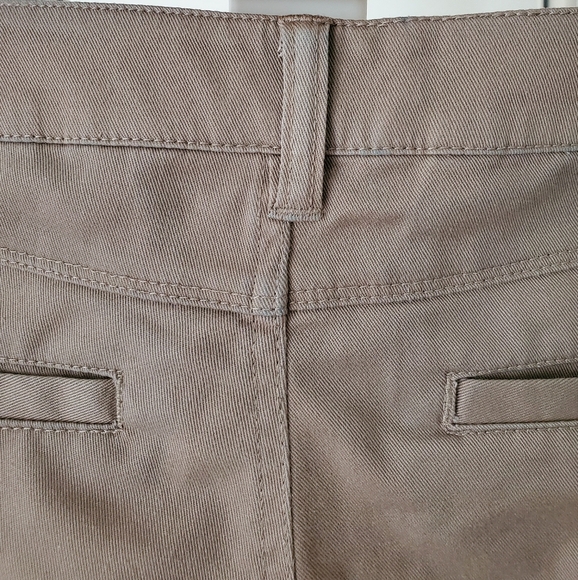 Volcom Short Khaki - Picture 4 of 13